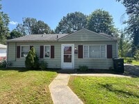 Building Photo - 3 bedroom house in Paducah