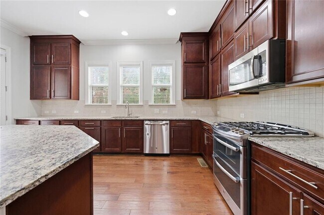 Building Photo - 1779 Stephanie Trail NE