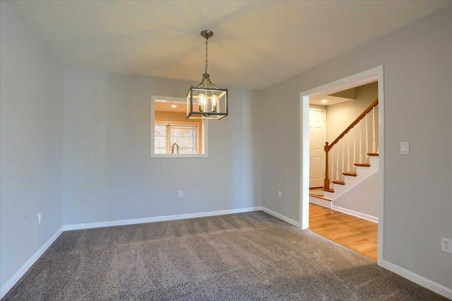 Building Photo - 523 Northstar Dr