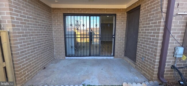 Building Photo - 3114 Banneker Dr NE