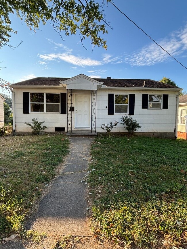Building Photo - Charming 3-Bedroom Home in Arcadia – Winst...