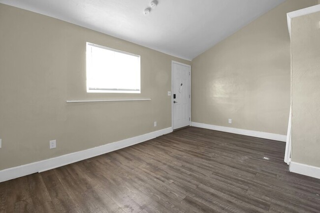 Building Photo - 1794 Genessee Ave
