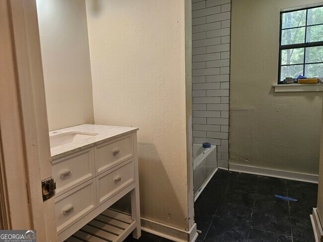 Building Photo - 306 Steppingstone Ct