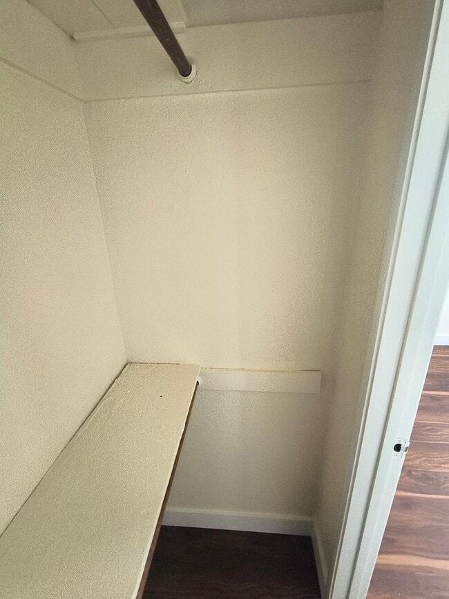 Building Photo - Newly Remodeled Spacious 1BD/1BTH Located In Hayward Near Mission Blvd!!!