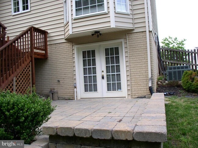 Building Photo - 5910 Sunlight Mountain Rd