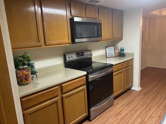 Building Photo - 4371 Hulen Cir E