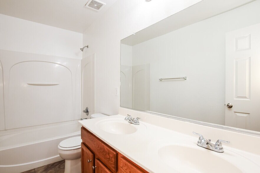 Building Photo - 5422 S Dove Valley