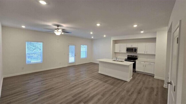 Building Photo - 5399 Allegro Ln