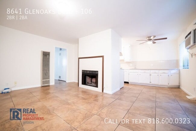 Primary Photo - 8641 Glenoaks Blvd