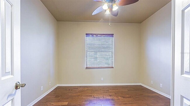 Building Photo - 3015 Northfield Dr