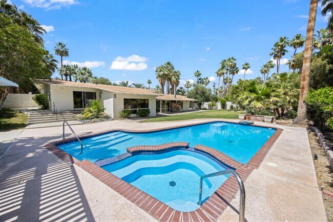 Building Photo - 255 Camino Buena Vista
