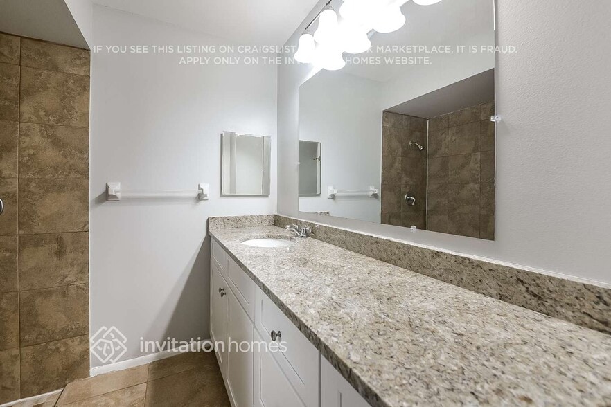 Building Photo - 7216 14th Ave NW