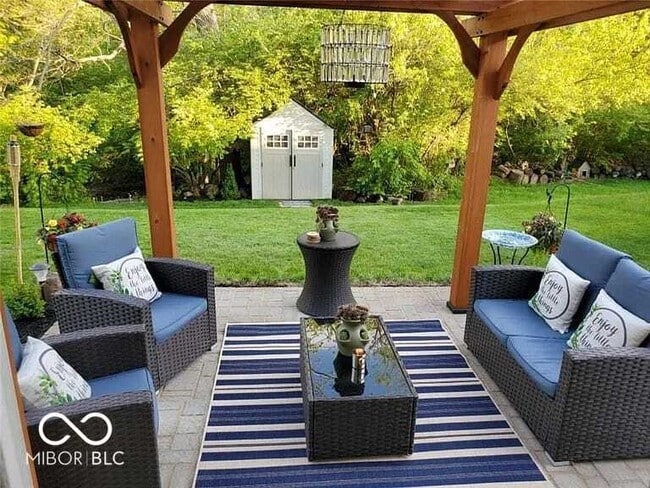 Building Photo - 10267 Blue Sky Dr