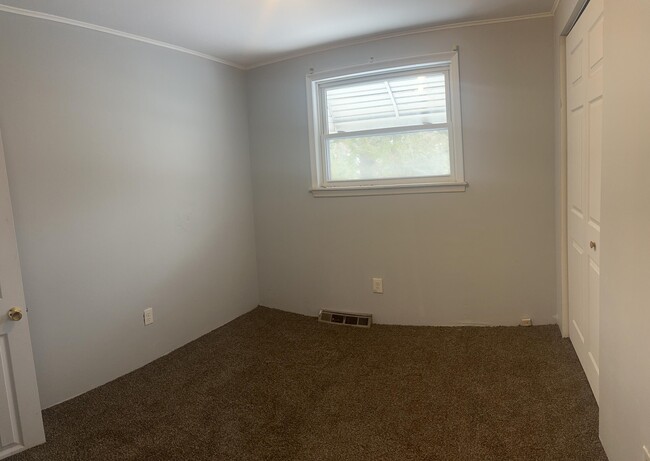 Building Photo - 8498 Trinity St