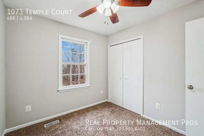 Building Photo - 1073 Temple Ct