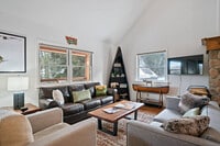 Building Photo - 420 Colt Rd