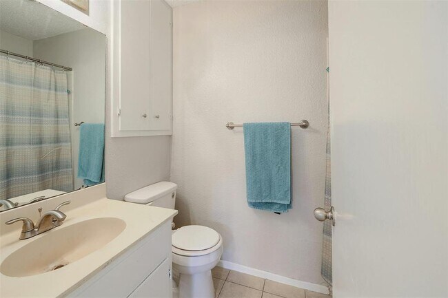 Building Photo - 5808 Emerald Forest Dr