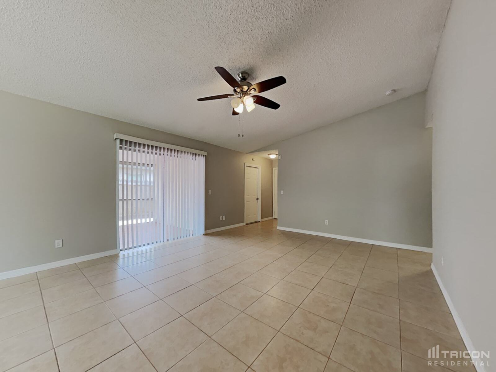 Building Photo - 1534 Thistledown Dr