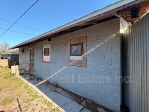 Building Photo - 8406 Sevigny Dr