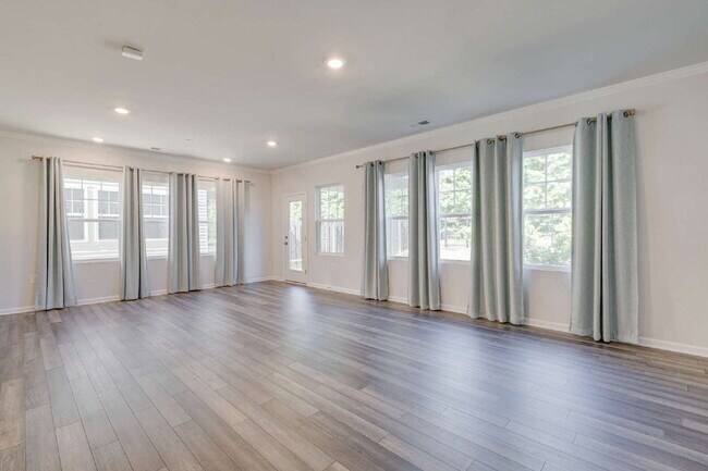 Building Photo - 1123 Sweet Cream Ct