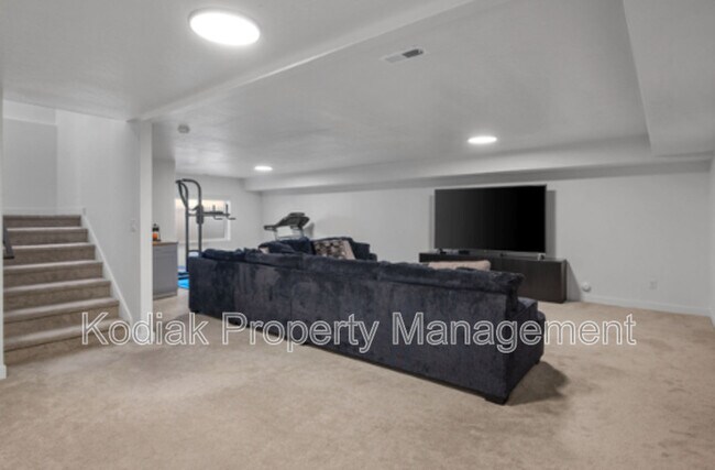 Building Photo - 2442 N Gotland Wy