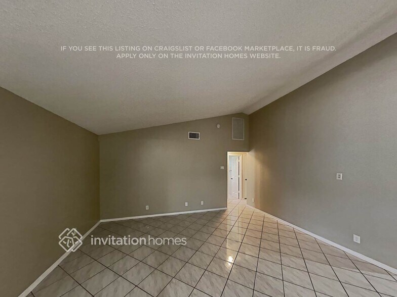 Building Photo - 9314 Southampton Pl