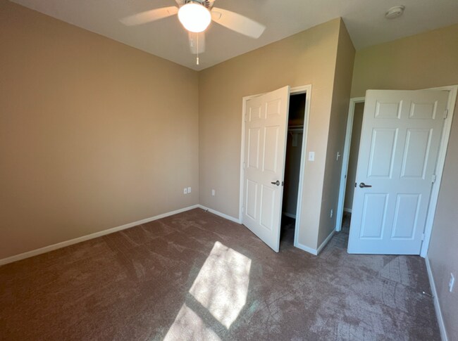 Building Photo - 5030 Marietta Ln