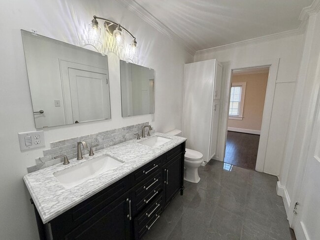 Building Photo - Statesville - HWY 90 - 3 BD/ 2 BA