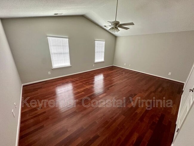 Building Photo - 3611 Martingale Ct