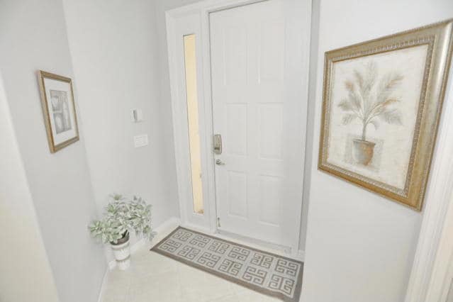 Building Photo - 7240 Cataluna Cir