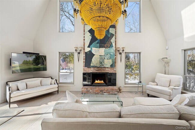 Building Photo - 11 Sandown Ct