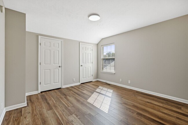 Building Photo - 118 Lancaster Gate Pl