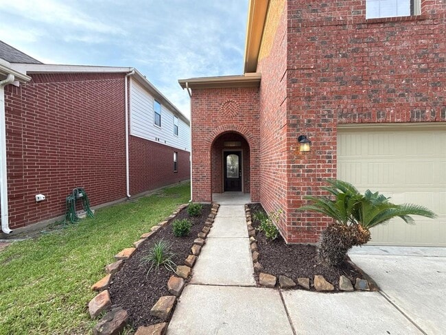 Building Photo - 1702 Bonnyton Ln