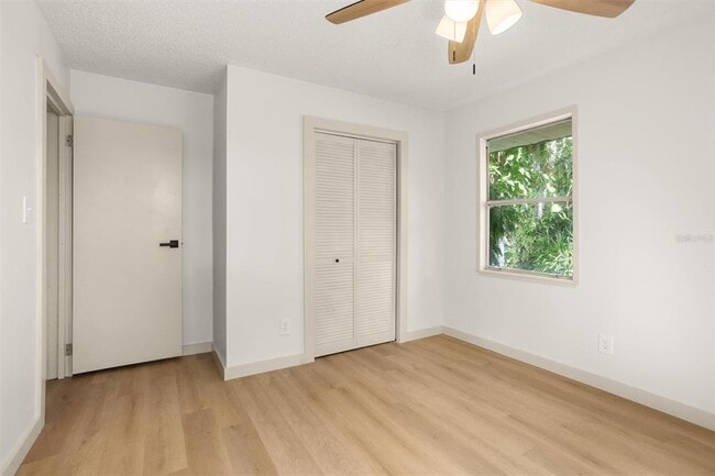 Building Photo - 8725 Erie Ln