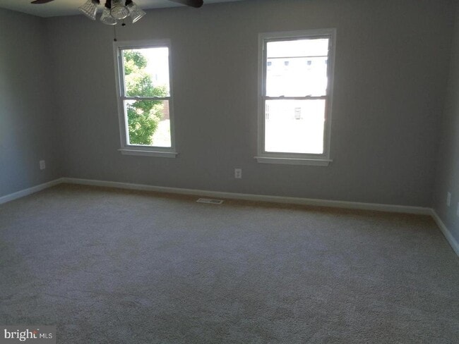 Building Photo - 612 Kittendale Cir