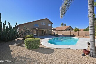 Building Photo - 5730 E Gelding Dr