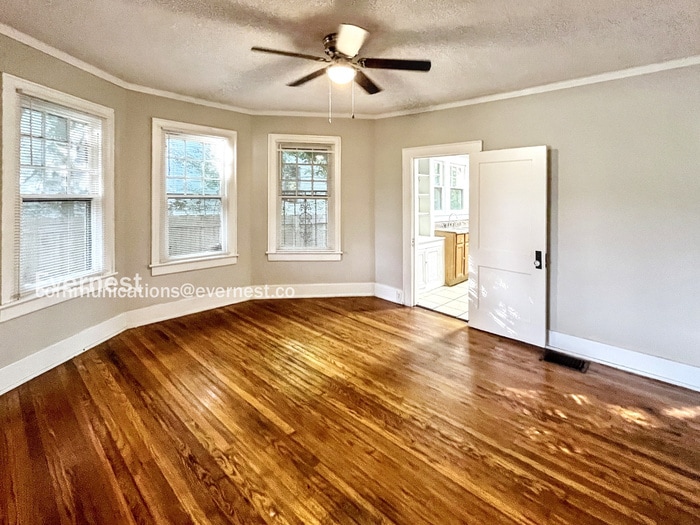 Building Photo - 2516 Duncan Ave