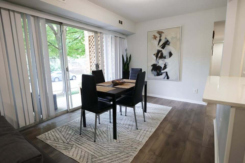 Building Photo - 2912 Kings Chapel Rd