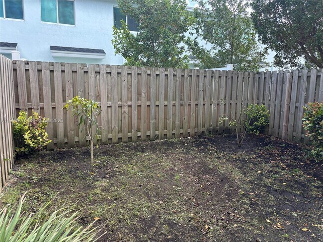 Building Photo - 355 NW 12th Ave