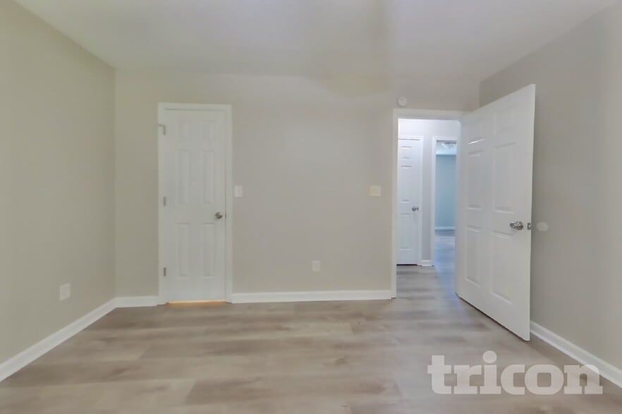 Building Photo - 1173 Woodwind Dr