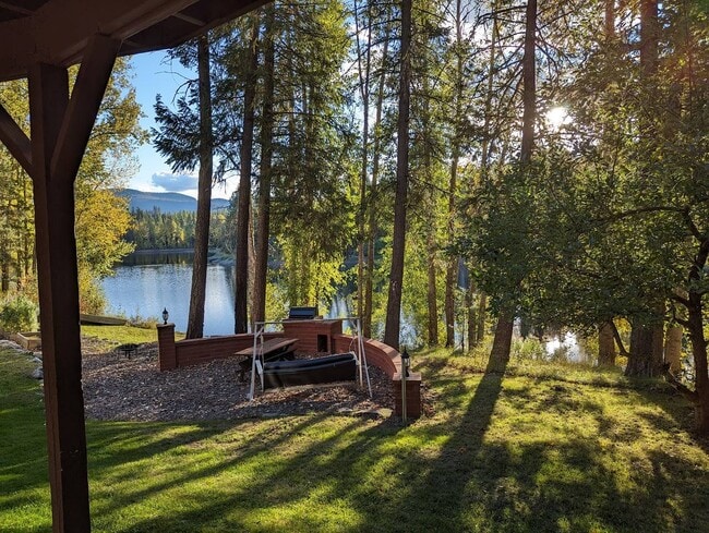 Building Photo - 134 Hanaford Rd