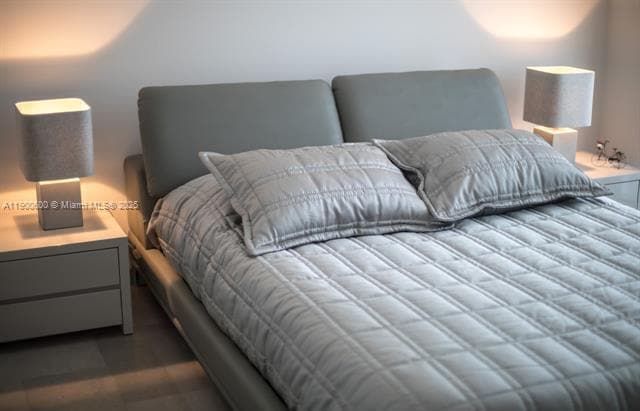 Building Photo - 68 SE 6th St