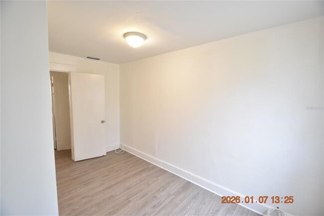 Building Photo - 2500 Auburn St S