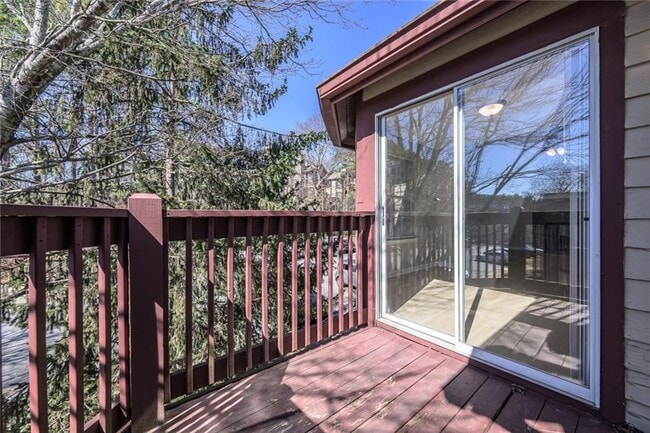 Building Photo - 1107 Sandy Ln Dr