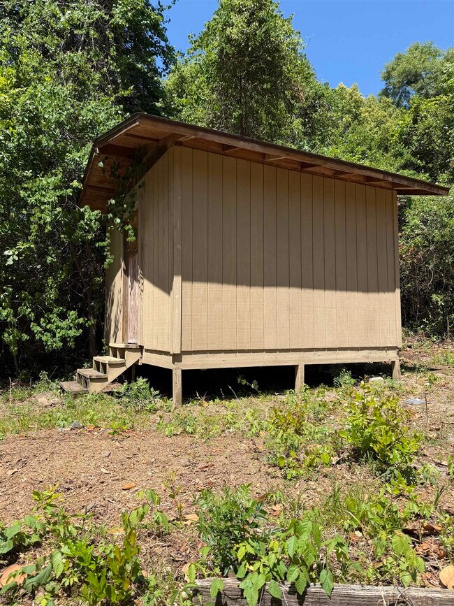 Building Photo - 4176 Brewster Rd