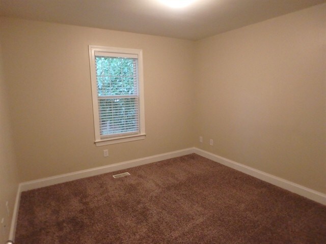 Building Photo - 166 Moonlight Dr