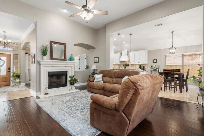 Building Photo - Upgraded 3 Bed Home in Aledo ISD with Office and Spacious Open Layout
