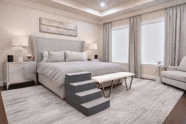 Building Photo - 43 W Loftwood Cir