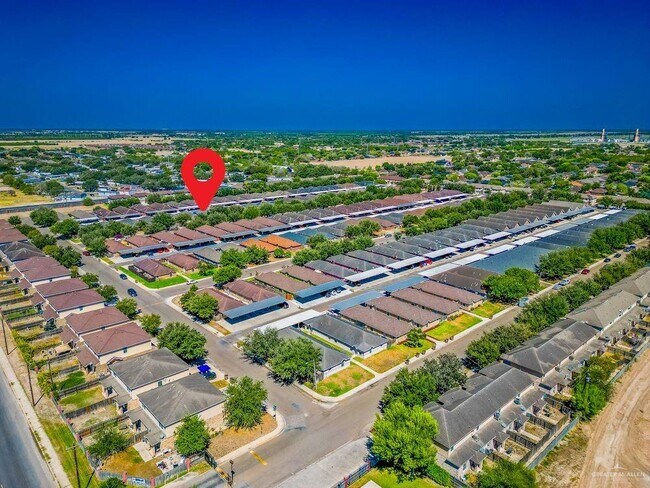 Building Photo - 19 Tampa St