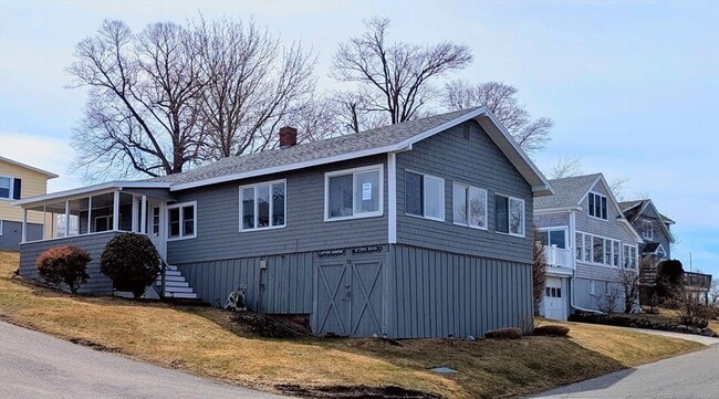 Building Photo - 12 Cove Rd